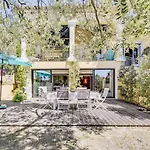 La Romane By Interhome Сен-Тропе