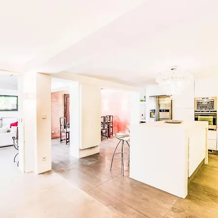 Apartment La Romane By Interhome